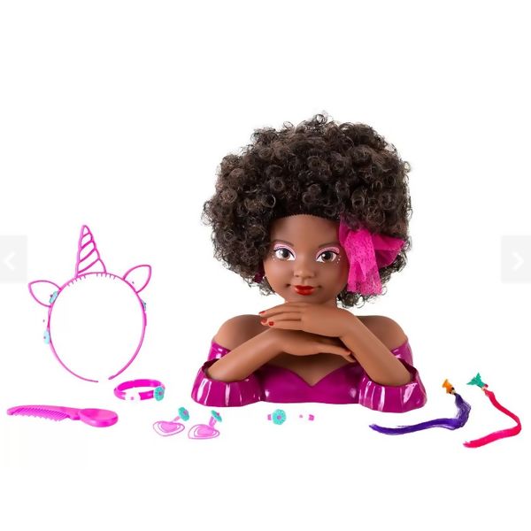 boneca charmosa negra